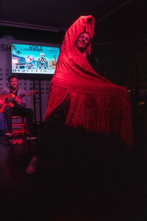Flamenco performance by Duende Andaluz at the closing ceremony.