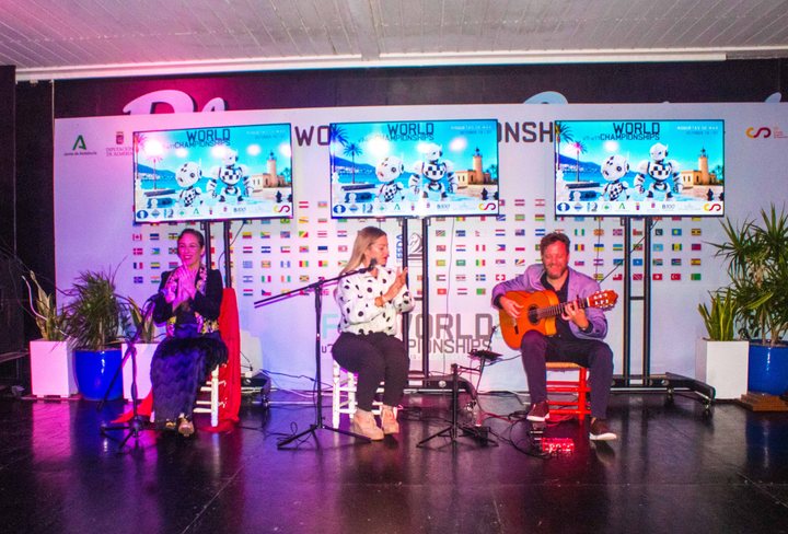 Flamenco performance by Duende Andaluz at the closing ceremony.