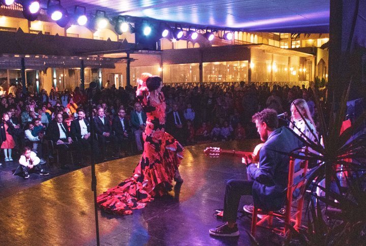 Flamenco dance by Duende Andaluz in front of more than 1,000 players and guests.