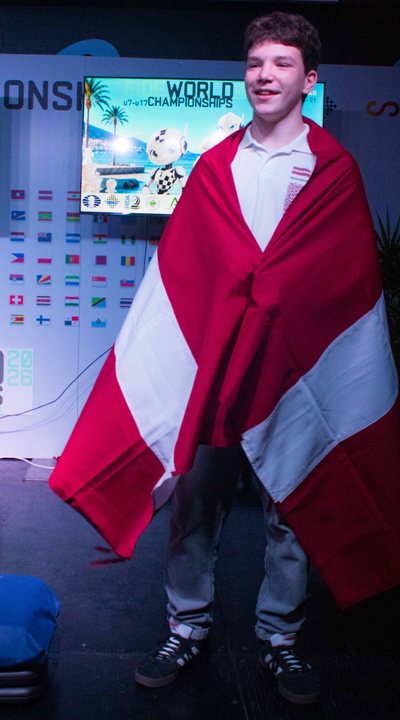 Medallist at the prize-giving ceremony of the FIDE World U7–U17 Championships 2026.