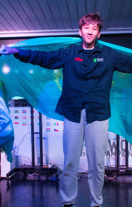 Medallist at the prize-giving ceremony of the FIDE World U7–U17 Championships 2026.