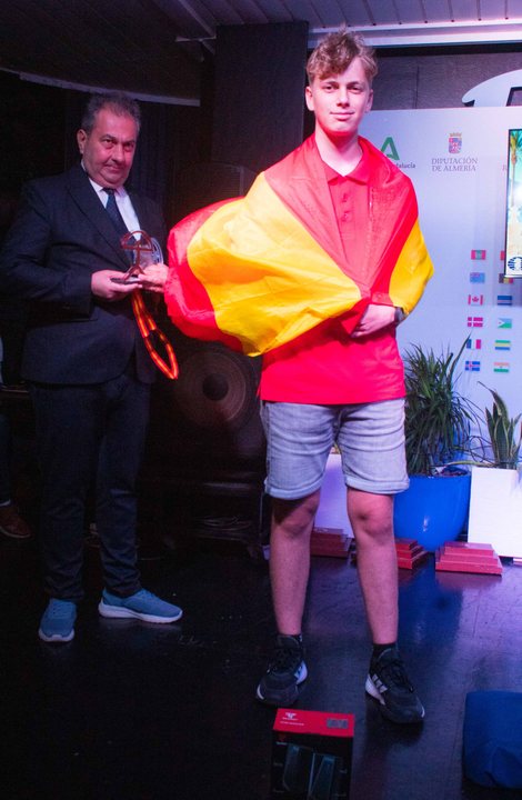 Medallist at the prize-giving ceremony of the FIDE World U7–U17 Championships 2026.
