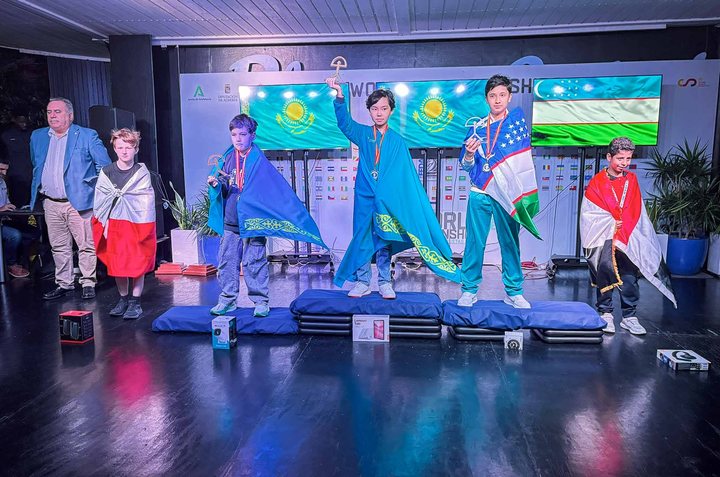 Open U11 podium: Amirzhan Anetov (Kazakhstan, gold), Akbar Mustafakulov (Uzbekistan, silver) and Rauan Bakhyt (Kazakhstan, bronze).