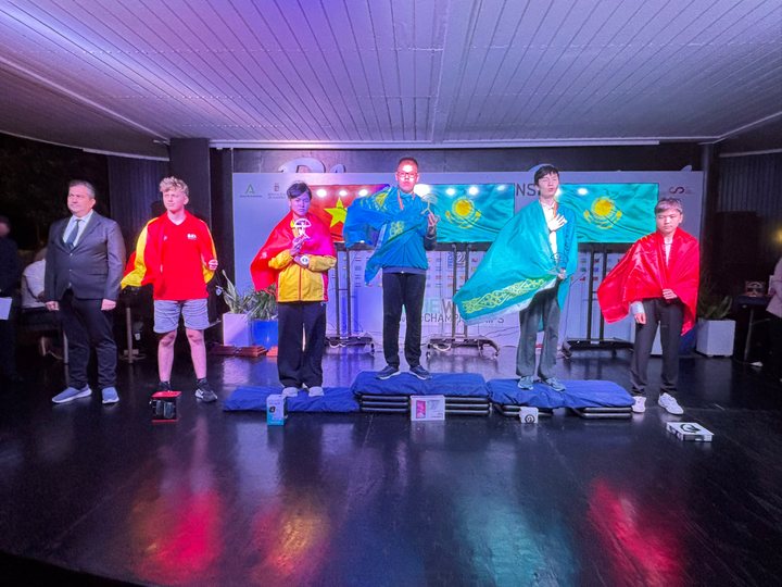Open U15 podium: Aldiyar Zhauynbay (Kazakhstan, gold), Zharas Aldiyar (Kazakhstan, silver) and Manh Duc Nguyen (Vietnam, bronze).