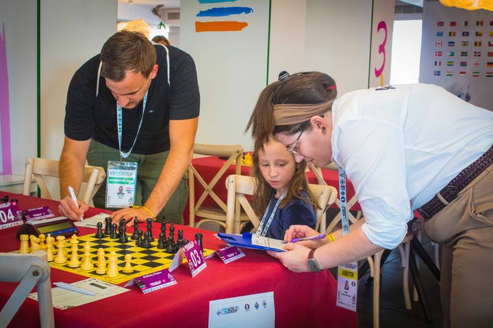 Day 1 (rounds 1–2) of the FIDE World U7–U17 Championships 2026 in Roquetas de Mar.