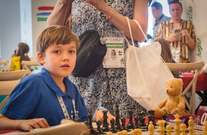 Day 1 (rounds 1–2) of the FIDE World U7–U17 Championships 2026 in Roquetas de Mar.