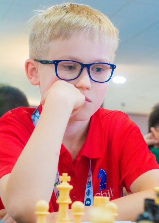 Day 1 (rounds 1–2) of the FIDE World U7–U17 Championships 2026 in Roquetas de Mar.