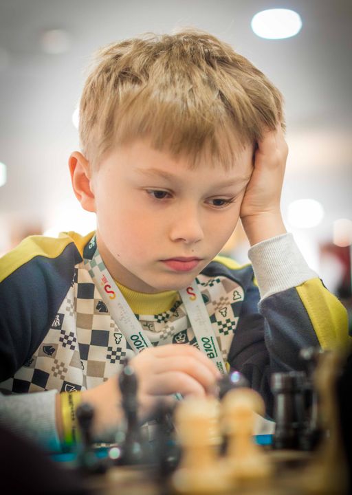 Jornada 3 (rondas 5–6) del Mundial FIDE Sub-7 a Sub-17 2026 en Roquetas de Mar.