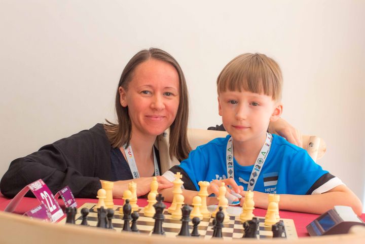 Jornada 3 (rondas 5–6) del Mundial FIDE Sub-7 a Sub-17 2026 en Roquetas de Mar.
