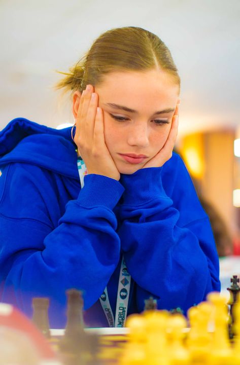 Jornada 3 (rondas 5–6) del Mundial FIDE Sub-7 a Sub-17 2026 en Roquetas de Mar.