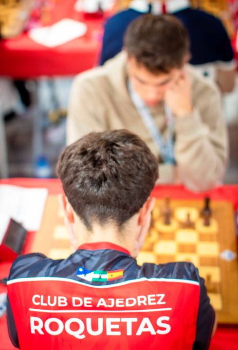 Jornada 3 (rondas 5–6) del Mundial FIDE Sub-7 a Sub-17 2026 en Roquetas de Mar.