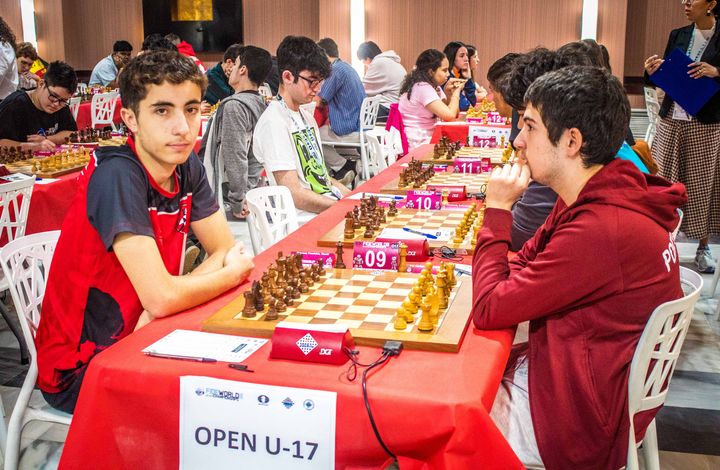 Day 4 (rounds 7–8) of the FIDE World U7–U17 Championships 2026 in Roquetas de Mar.