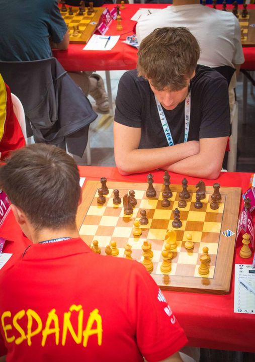 Day 4 (rounds 7–8) of the FIDE World U7–U17 Championships 2026 in Roquetas de Mar.