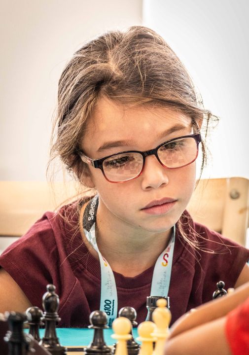 Day 4 (rounds 7–8) of the FIDE World U7–U17 Championships 2026 in Roquetas de Mar.