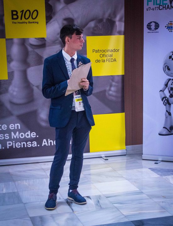 Jornada 5 (ronda 9) del Mundial FIDE Sub-7 a Sub-17 2026 en Roquetas de Mar.