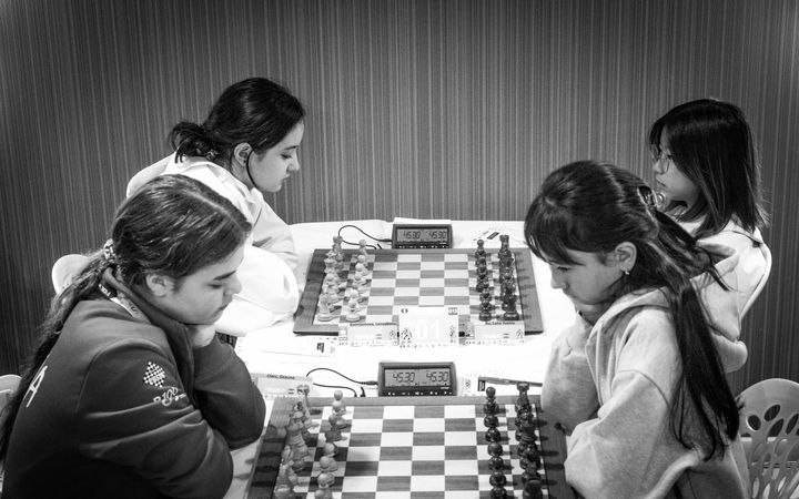Jornada 5 (ronda 9) del Mundial FIDE Sub-7 a Sub-17 2026 en Roquetas de Mar.