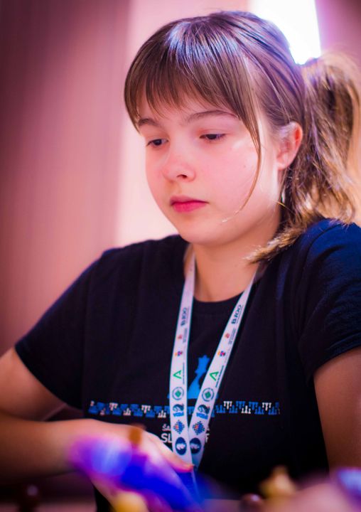 Jornada 5 (ronda 9) del Mundial FIDE Sub-7 a Sub-17 2026 en Roquetas de Mar.
