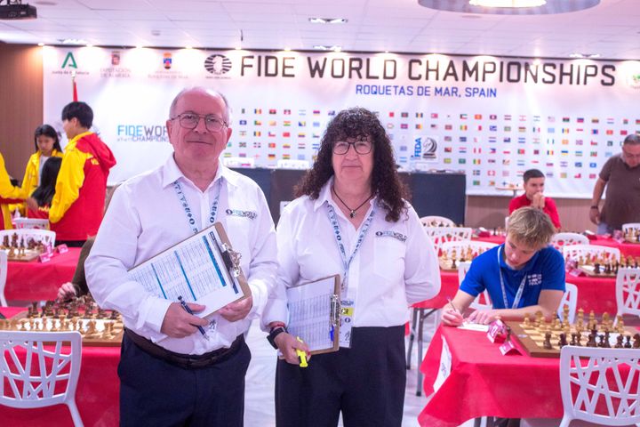 Day 6 (rounds 10–11) of the FIDE World U7–U17 Championships 2026 in Roquetas de Mar.