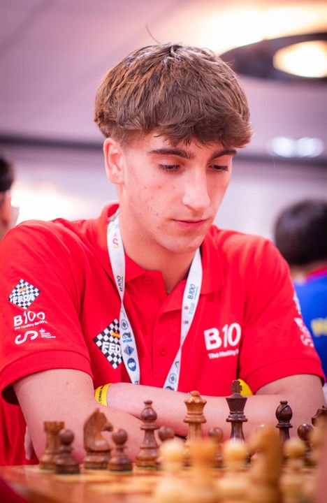 Day 6 (rounds 10–11) of the FIDE World U7–U17 Championships 2026 in Roquetas de Mar.
