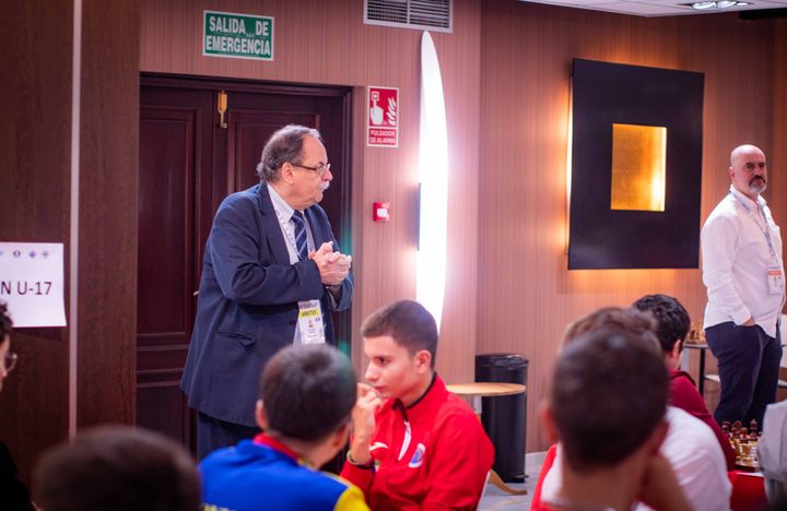 Day 6 (rounds 10–11) of the FIDE World U7–U17 Championships 2026 in Roquetas de Mar.