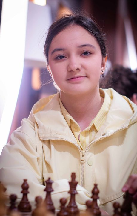 Komiljonova (Uzbekistan), day 6 (rounds 10–11).
